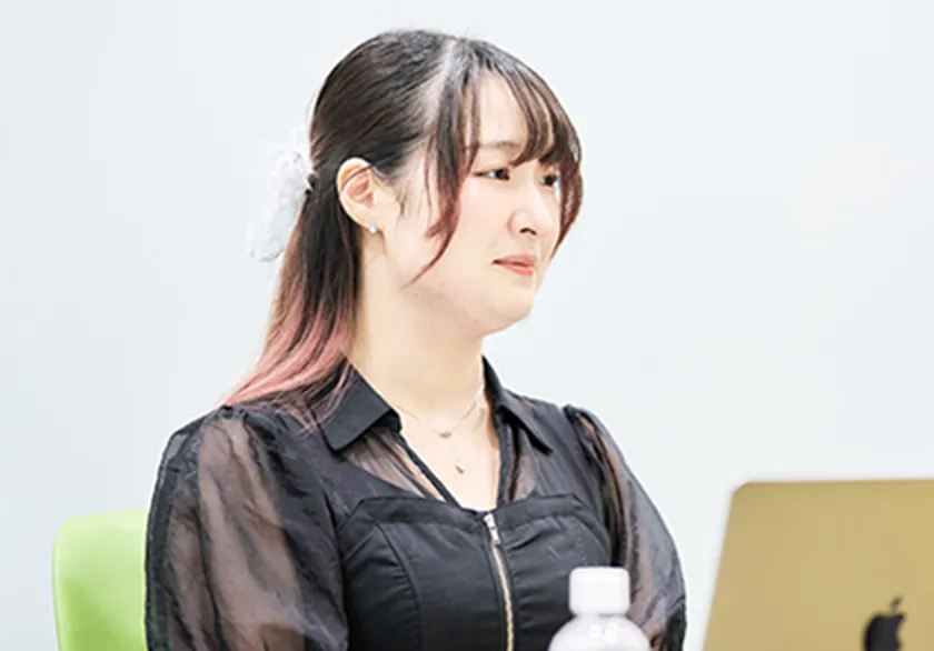 佐山 千夏 氏