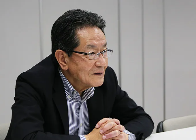 三村氏