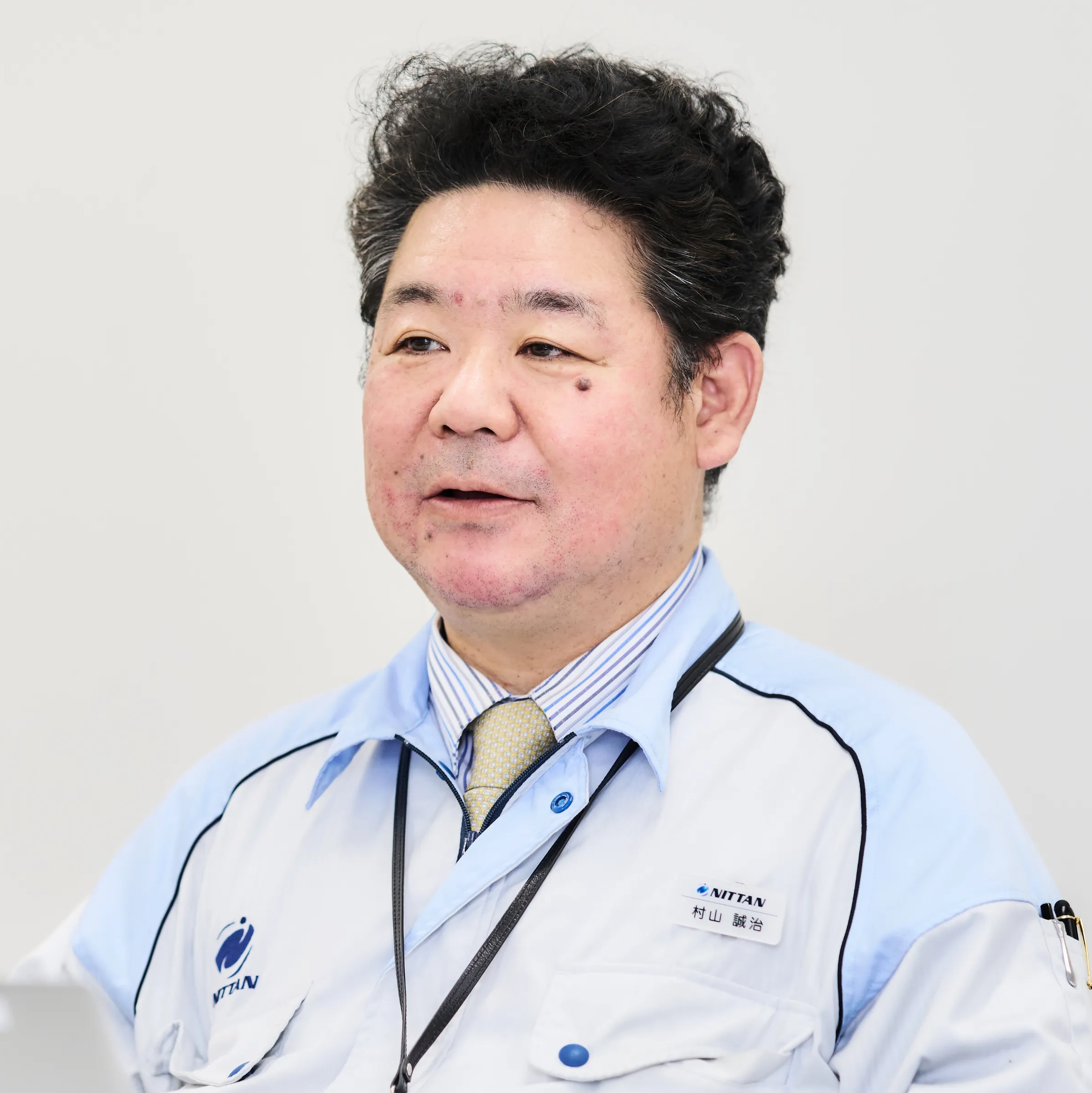 村山誠治氏